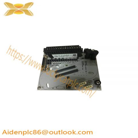 Honeywell CC-TAOX01 Analog Output Module for Industrial Control Systems