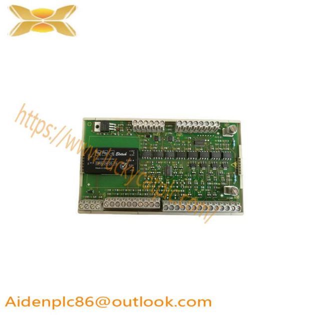 Siemens 6FC5210-0DF02-0AA0 Compact Control Unit with Integrated HMI for Industrial Automation